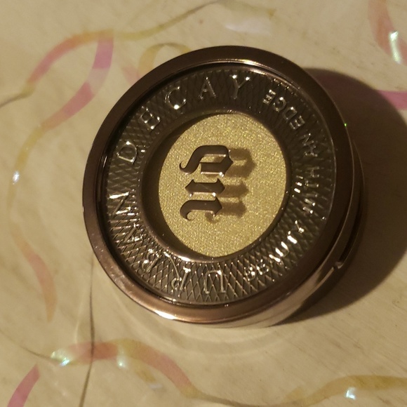๐๐๐งโโ๏ธ ๐HP ๐SNOW Urban Decay DISCONTINUED Eyeshadow NWOBOX - Picture 5 of 7